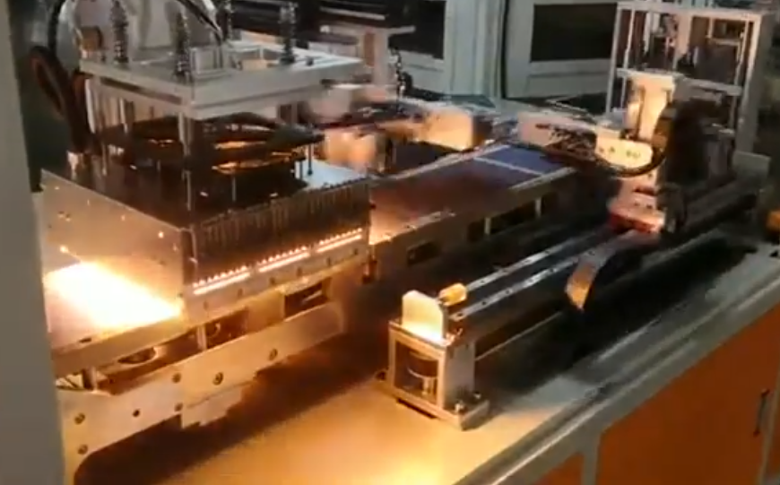Smart watch repair heating lamp