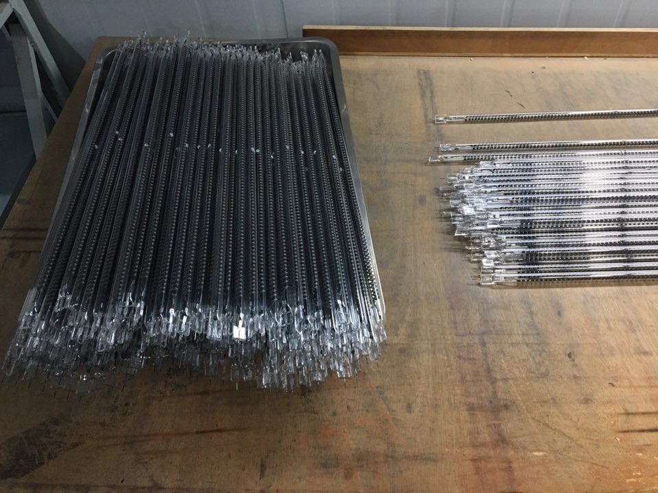 550 mm 220 V 1500 W kolfiberkvartsrör